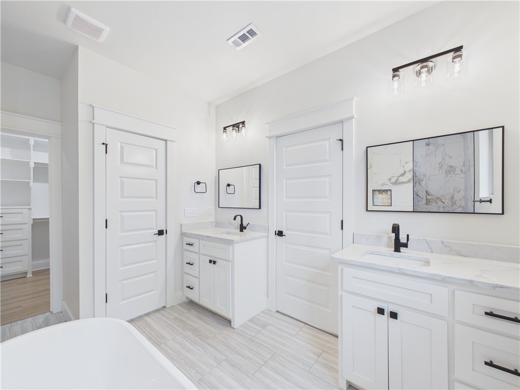 Magrath SUB-BVV - Residential