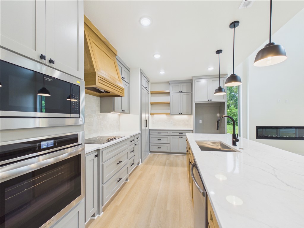 Magrath SUB-BVV - Residential