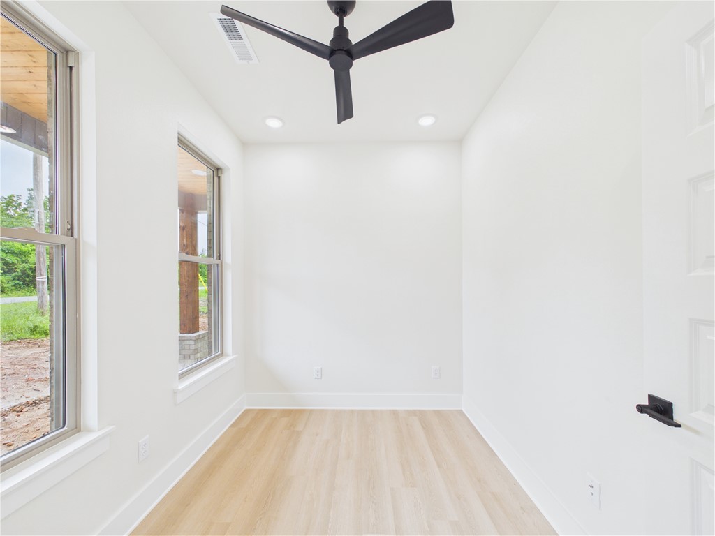 Magrath SUB-BVV - Residential