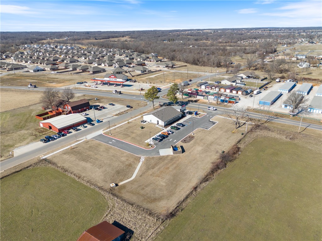 02-20-30-PEA RIDGE - Land