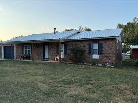 Photo of 1101 W Walnut Street, Stilwell, OK 74960 (MLS # 1361495)