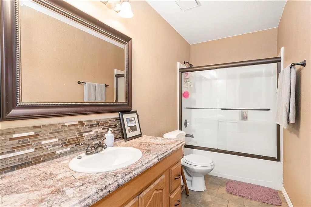 Enid Place - Residential