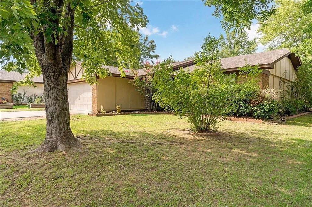 Enid Place - Residential