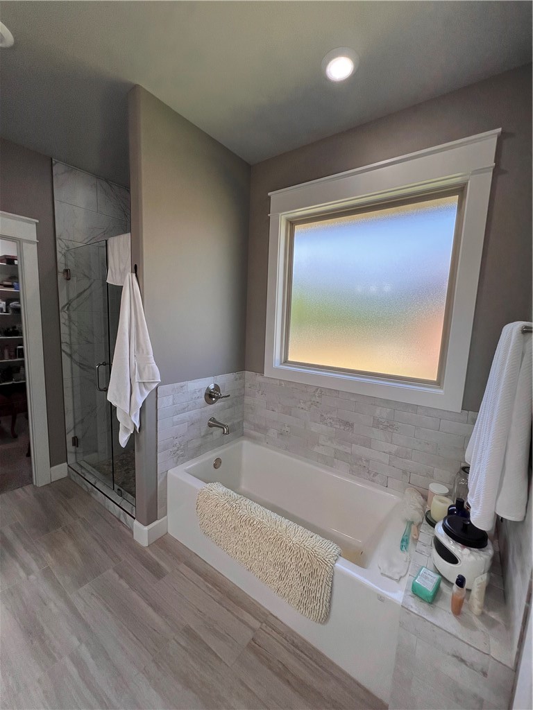 Center Ph Ill - Residential