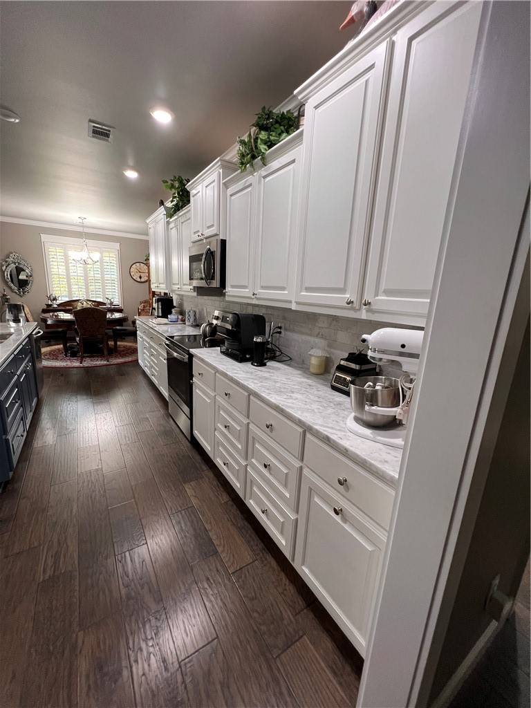 Center Ph Ill - Residential