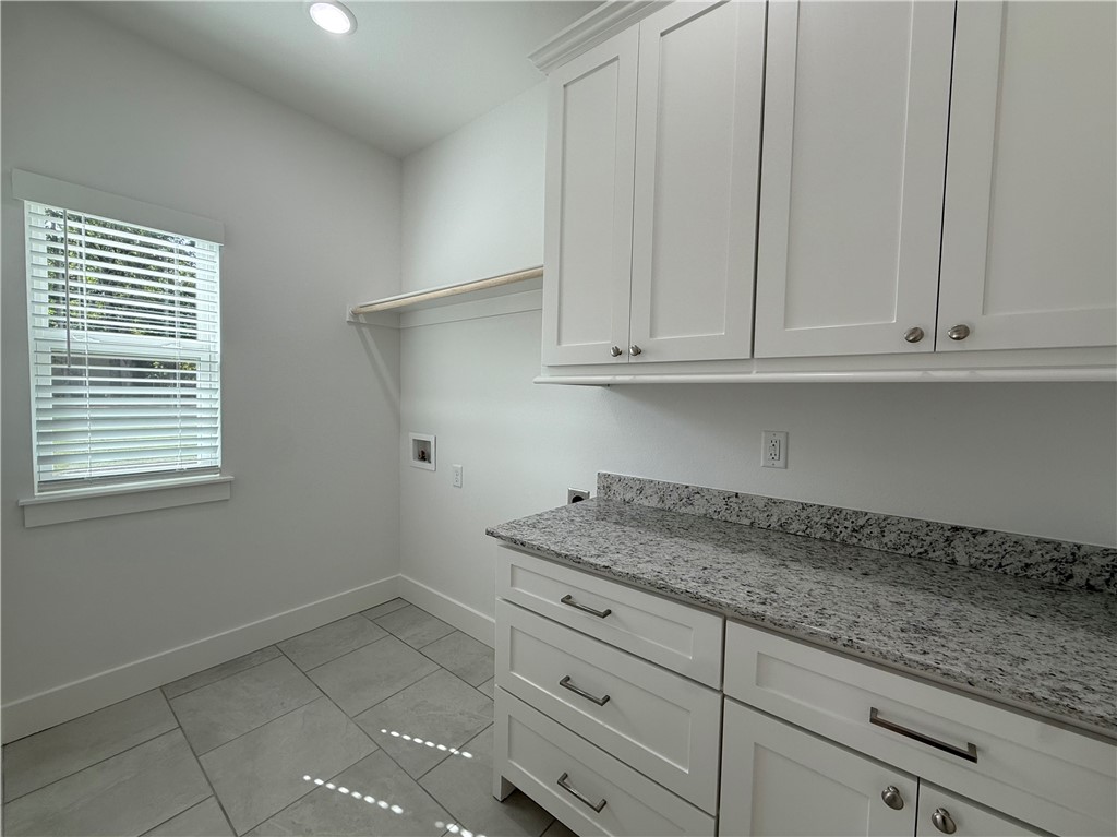 Dumfries Sub Bvv - Residential Lease