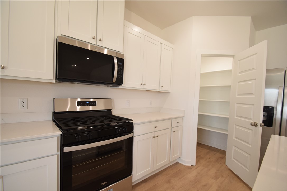 Wagon Wheel Crossing - Residential Lease