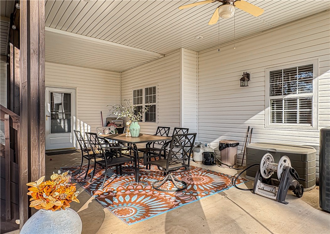 Estates At Hsn Country Club Iii - Residential