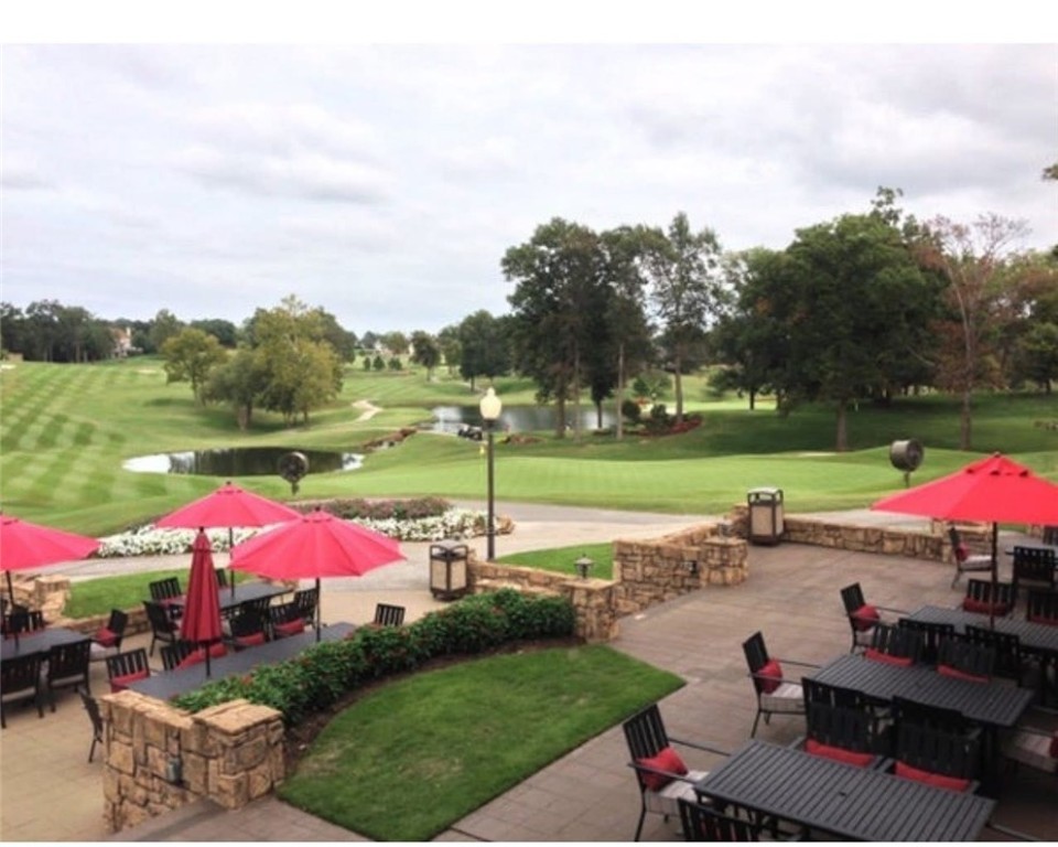 Pinnacle Town Homes Rogers - Residential