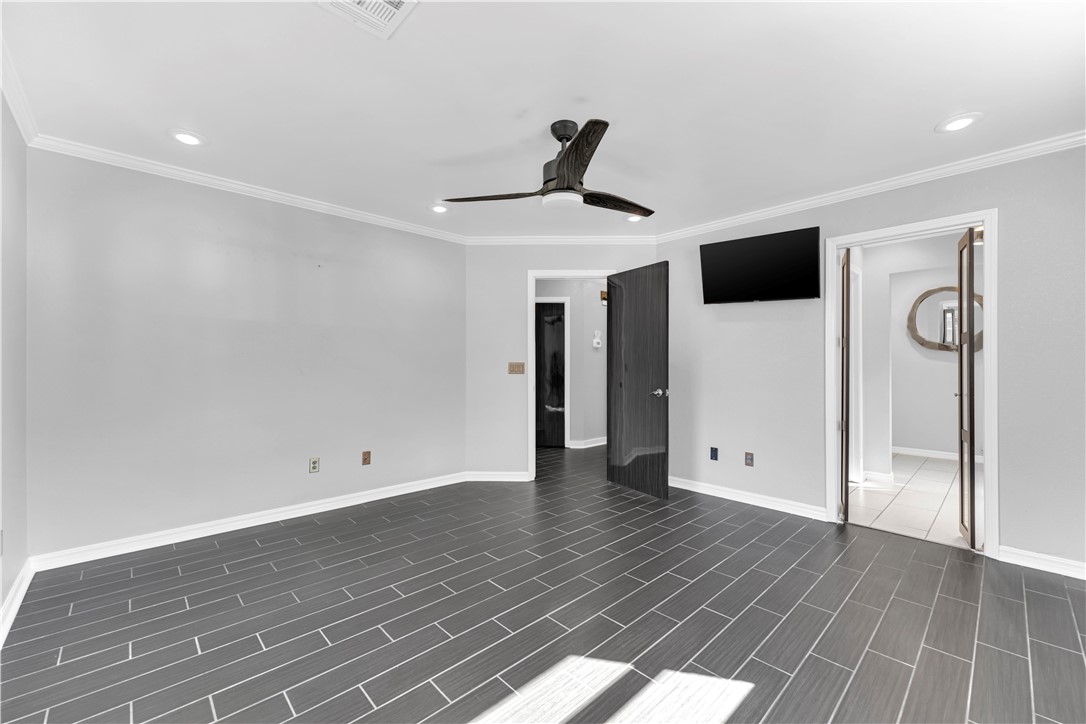 Pinnacle Town Homes Rogers - Residential