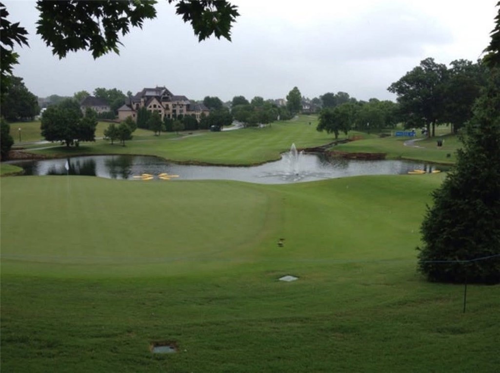 Pinnacle Town Homes Rogers - Residential