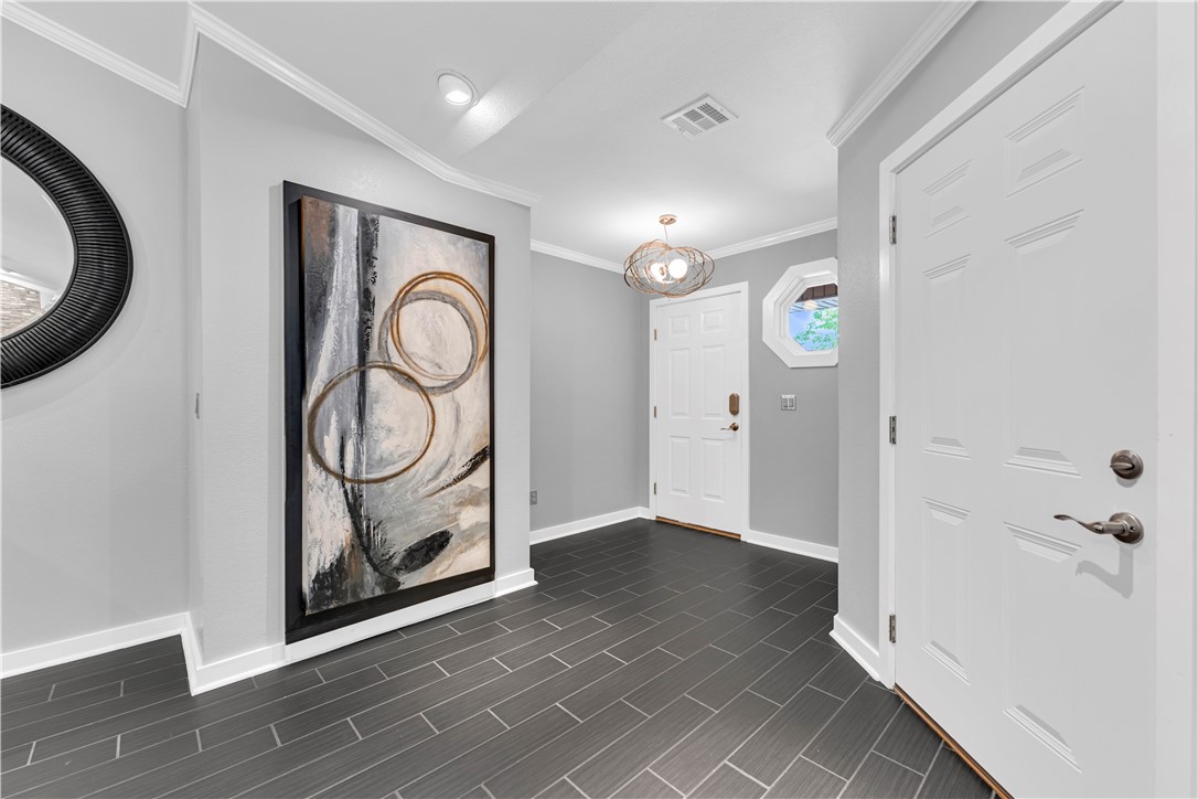 Pinnacle Town Homes Rogers - Residential