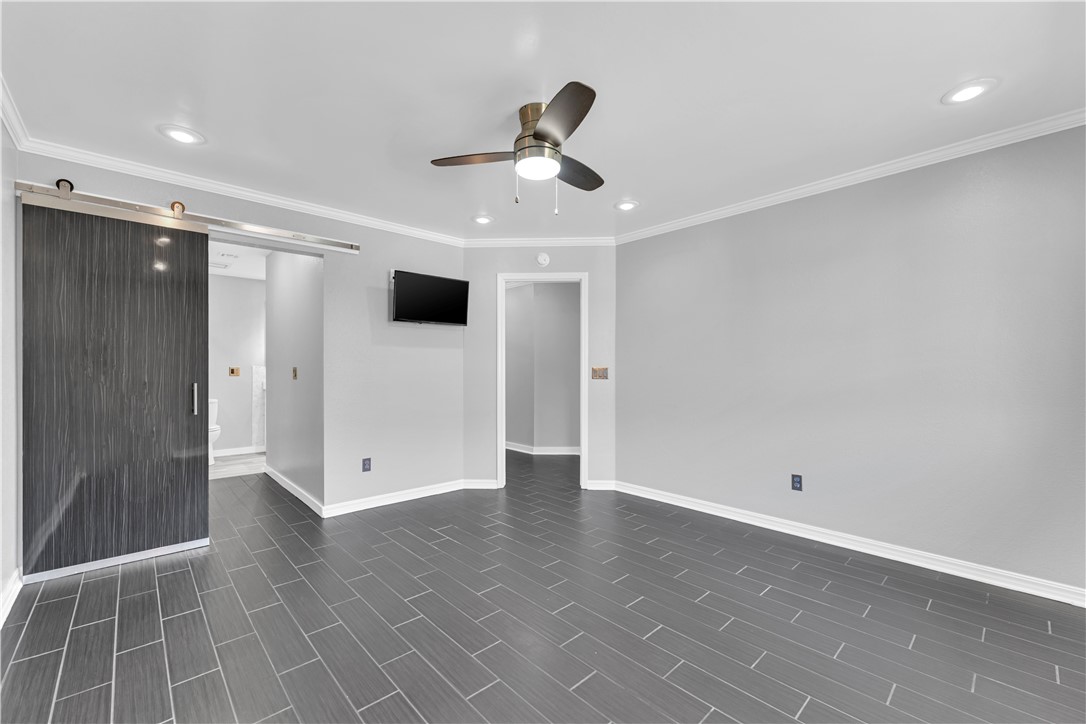 Pinnacle Town Homes Rogers - Residential