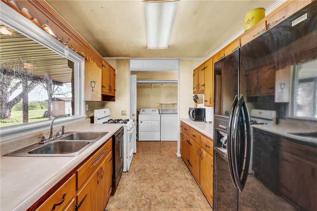 S-T-R: 16-20-25 - Residential