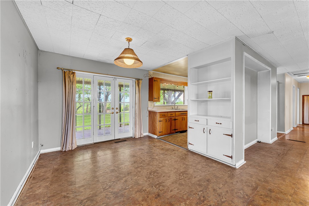 S-T-R: 16-20-25 - Residential