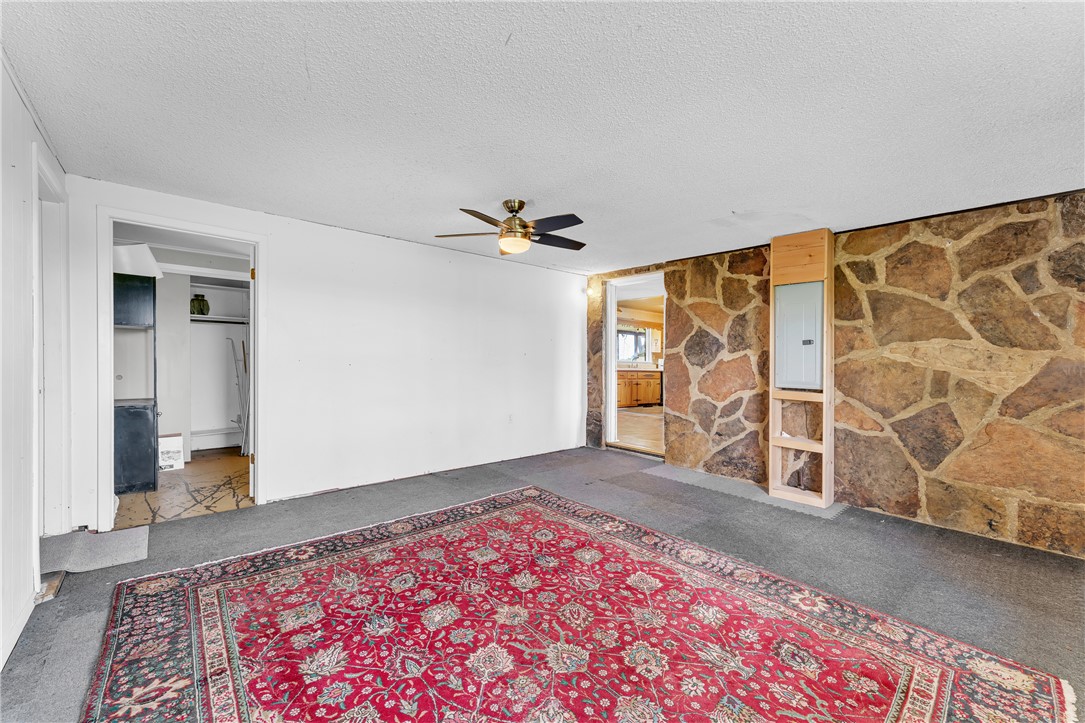 S-T-R: 16-20-25 - Residential