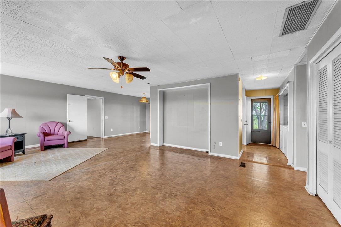 S-T-R: 16-20-25 - Residential