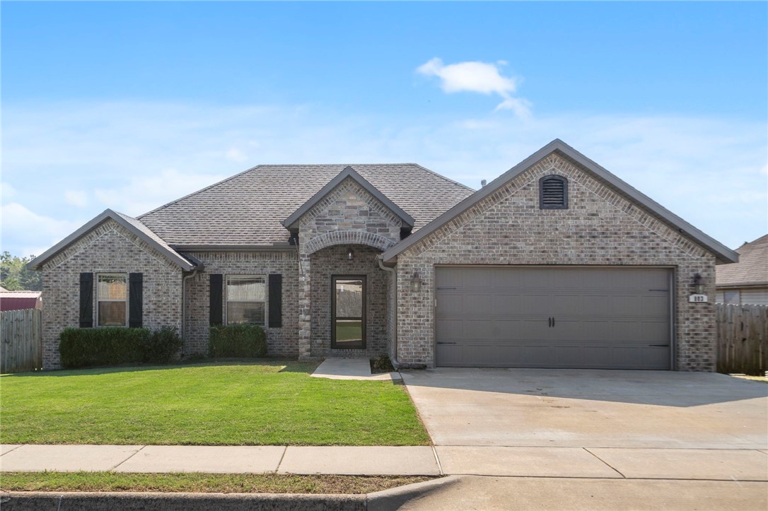 Welcome to this inviting all-brick home in the heart of Cave Springs! Built in 2016, this 3-bedroom, 2-bath beauty offers 1,651 sq ft of comfortable living with a family-friendly split floorplan. The spacious primary suite is privately tucked away and conveniently connects to the laundry room. A double-sided fireplace warms both the cozy living room and the large eat-in kitchen, perfect for family dinners or movie nights. Step outside to a covered deck overlooking a flat, fully usable backyardāgreat for kids, pets, or backyard fun. With a new 2025 water heater, plus the original roof and HVAC still in great shape, this home is move-in ready. Just minutes from I-49, Mt. Hebron Park, and 13 minutes to the Walmart AMP, itās the ideal blend of comfort, convenience, and community!