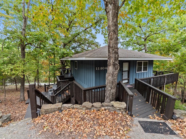 11804 Dogwood Drive