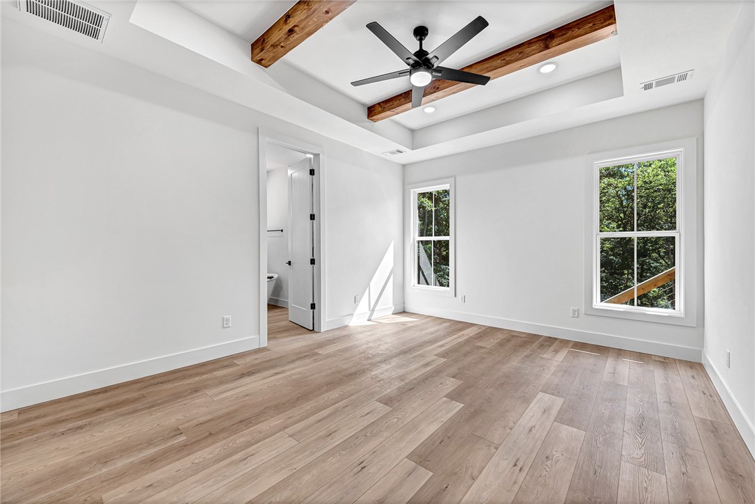PETERBOROUGH - Residential