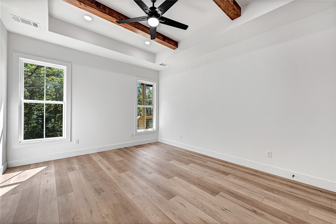 PETERBOROUGH - Residential