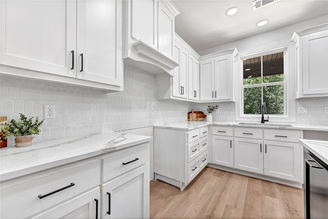 PETERBOROUGH - Residential