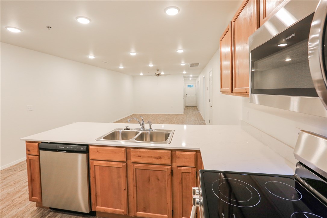 Sh Cole Add - Residential Lease