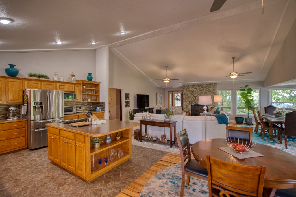 Point Mirage - Residential