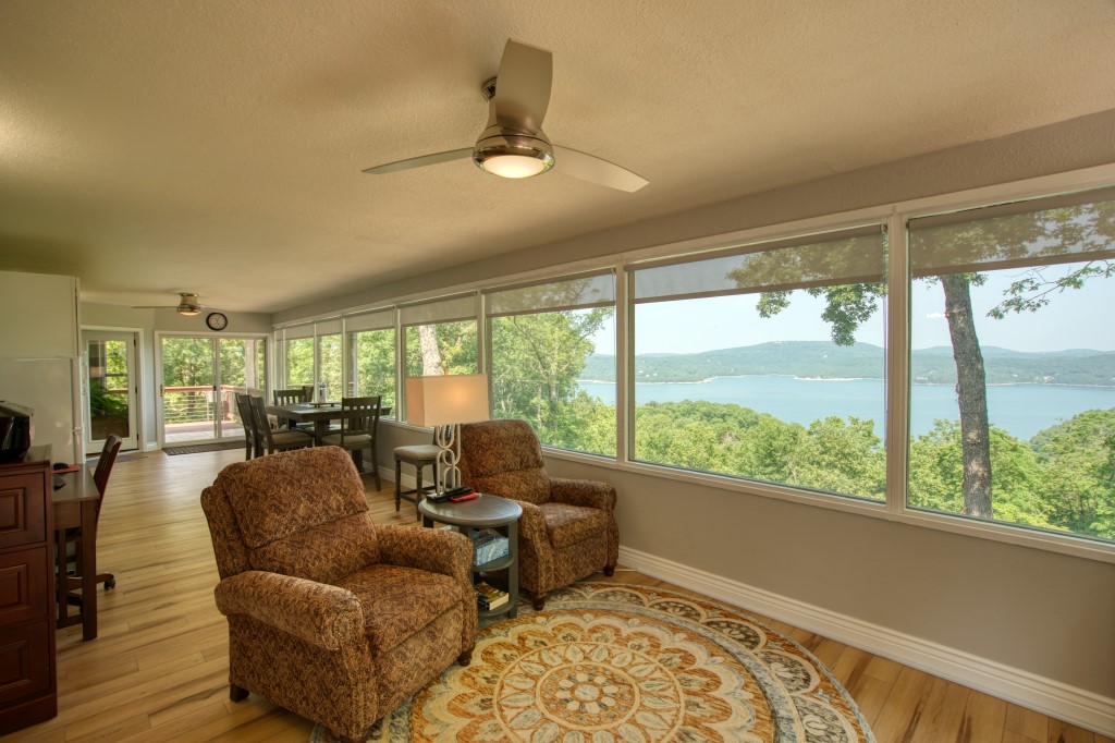 Point Mirage - Residential