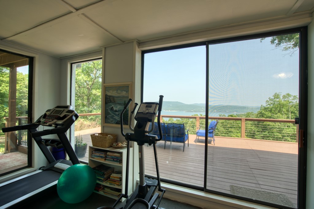 Point Mirage - Residential