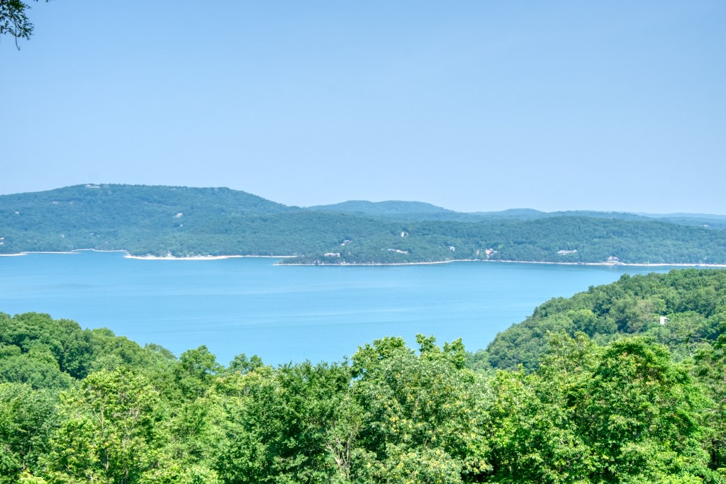 Point Mirage - Residential