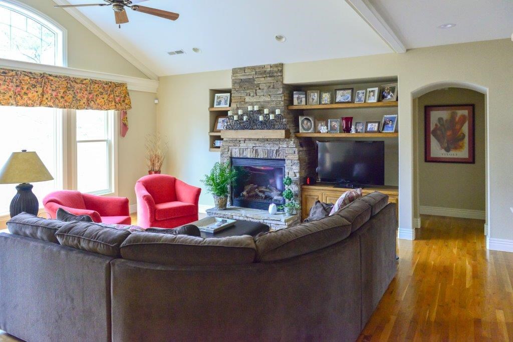 Point @ Falls Hollow, The Rurban - Residential