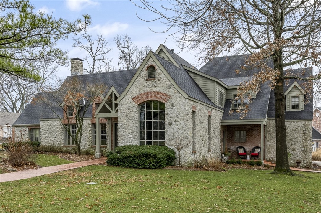 Acres Escondidos Rogers - Residential