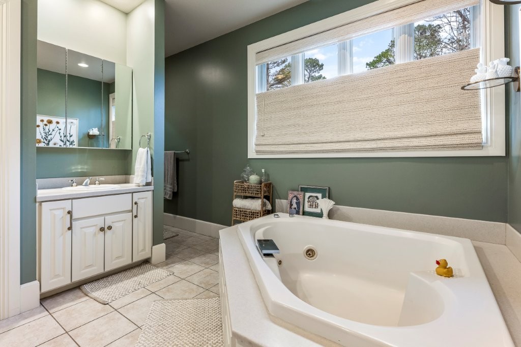 Acres Escondidos Rogers - Residential