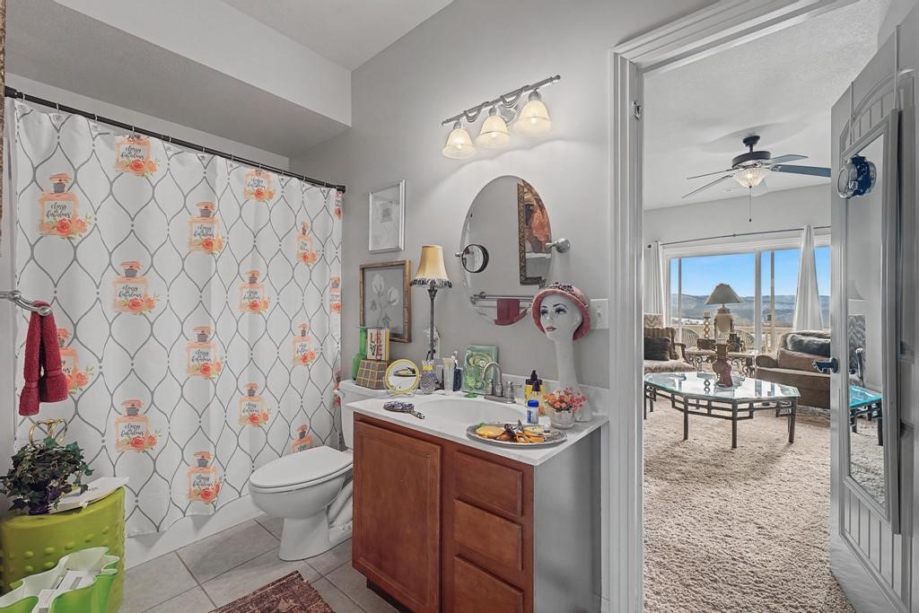 Unit 116 Holiday Island - Residential