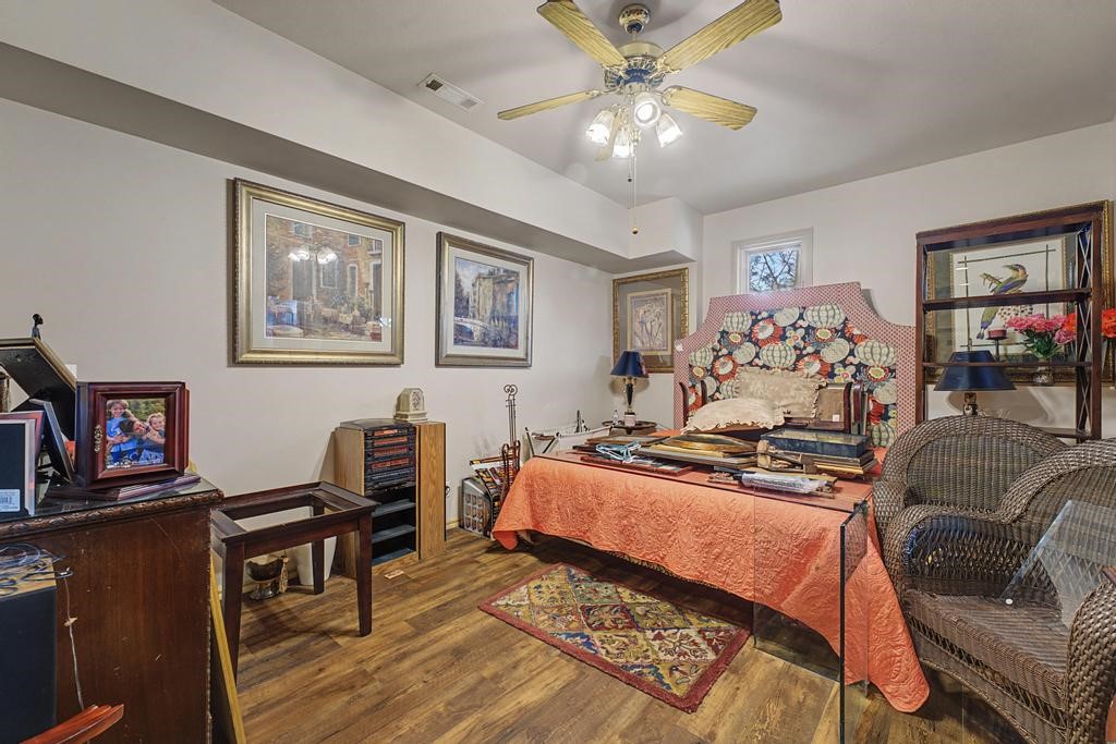 Unit 116 Holiday Island - Residential