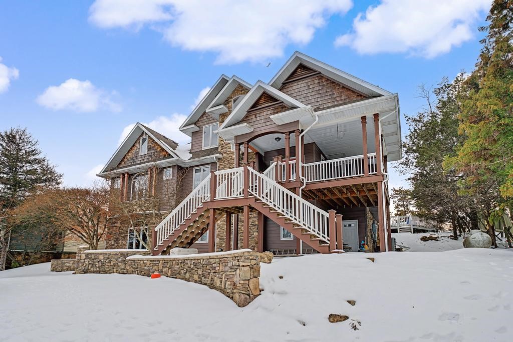 Unit 116 Holiday Island - Residential