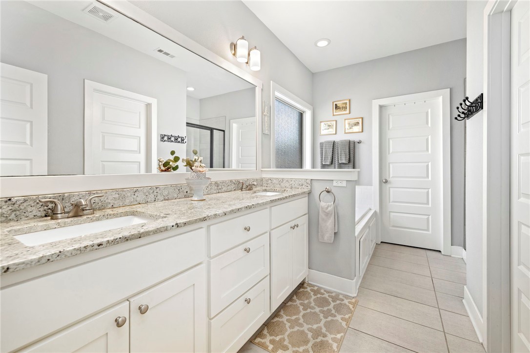 Riverwalk - Residential