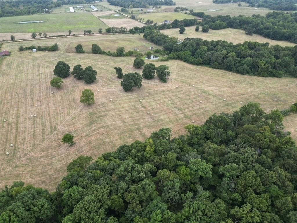 Escape to the Country ā 100± Acres with Rustic Home
Just outside the city limits, this beautiful 100± acre property offers a mix of open pasture and mature woodsāperfect for livestock, recreation, or hunting. A 1,624 SF all-electric cabin provides a comfortable retreat with modern amenities in a peaceful, natural setting. Want acreage but not the house? Talk to the seller about just buying land. Owners are very flexible.
Great opportunity for a private homestead, farm, or weekend getaway. Land is currently leased for hay. Owner/agent is open to selling smaller tractsāask for details.
Additional MLS 1315401 and 1316069