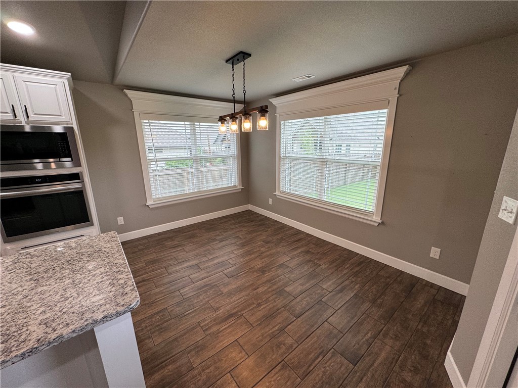 Elkhorn Ridge Sub Ph Iv Pea Ridge - Residential
