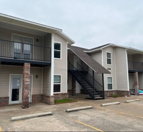Photo of 316 Erin Place 201 #201, Springdale, AR 72764 (MLS # 1358107)