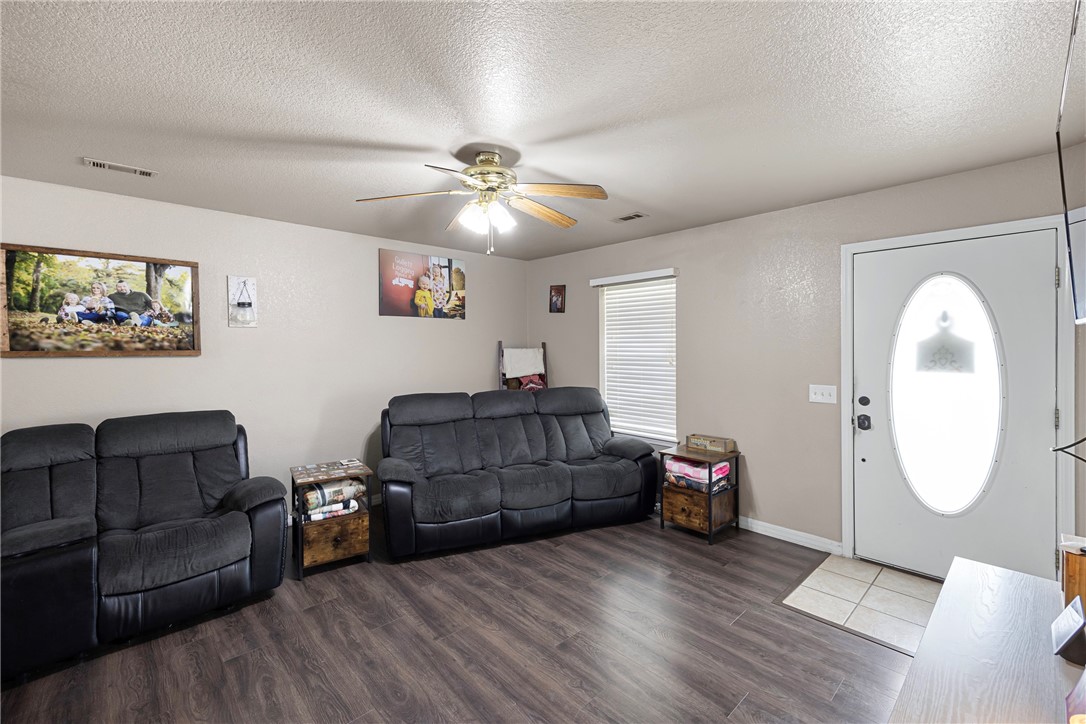 OAK FOREST PH II - Residential