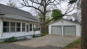 Come check out this fully remodeled home on .53 acres in knoxville. This property has a big fenced yard with a big detached garage with a lot of room for diy projects or room for storage.