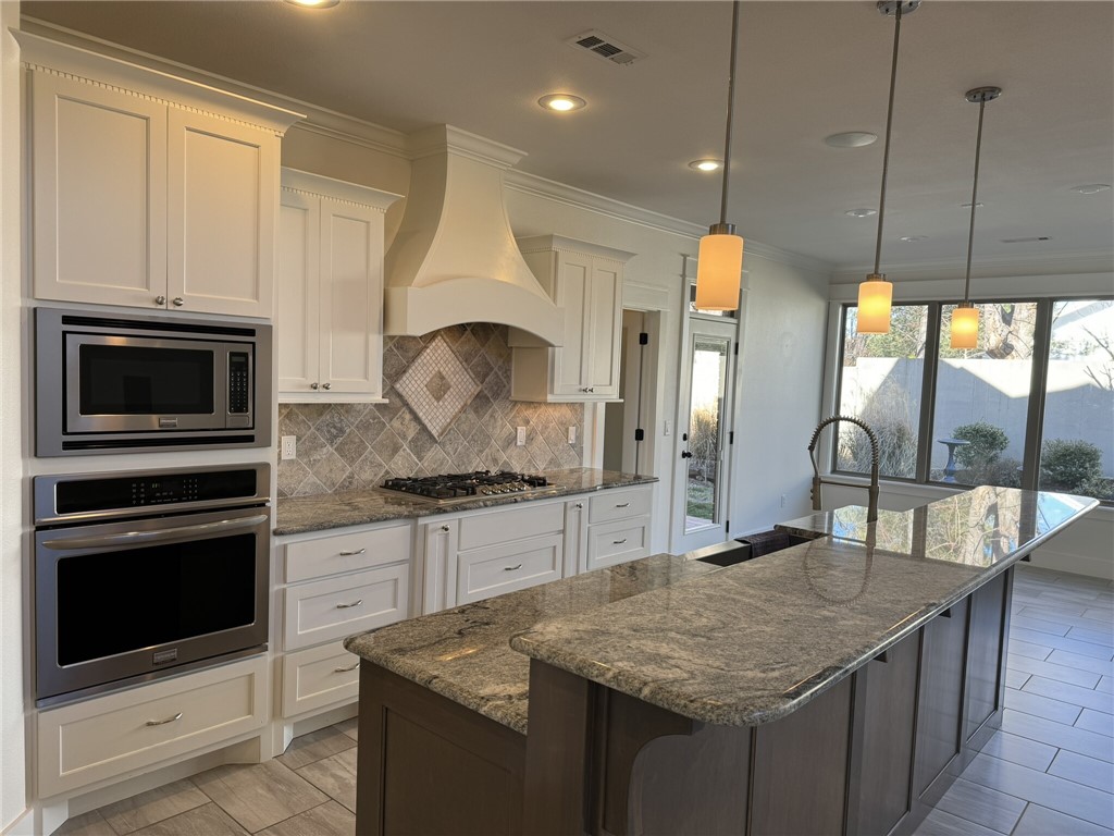 Pinnacle Town Homes Rogers - Residential Lease