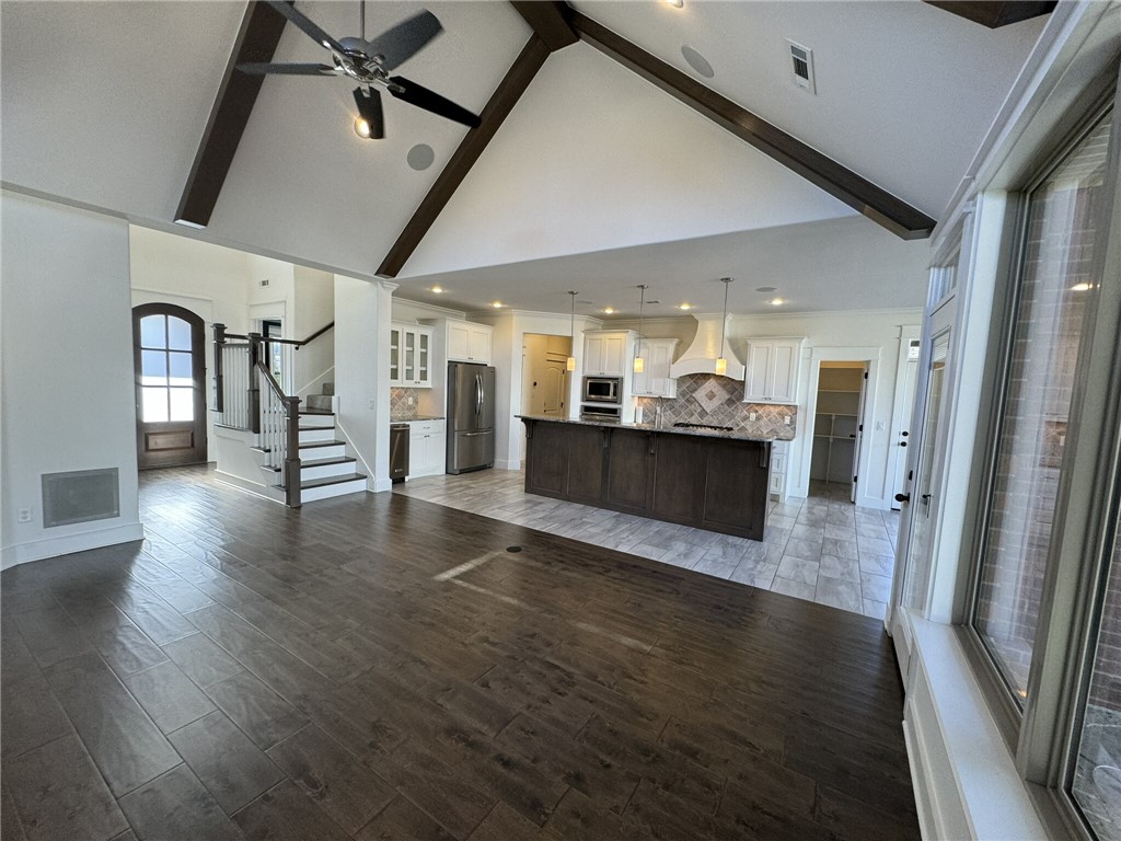 Pinnacle Town Homes Rogers - Residential Lease