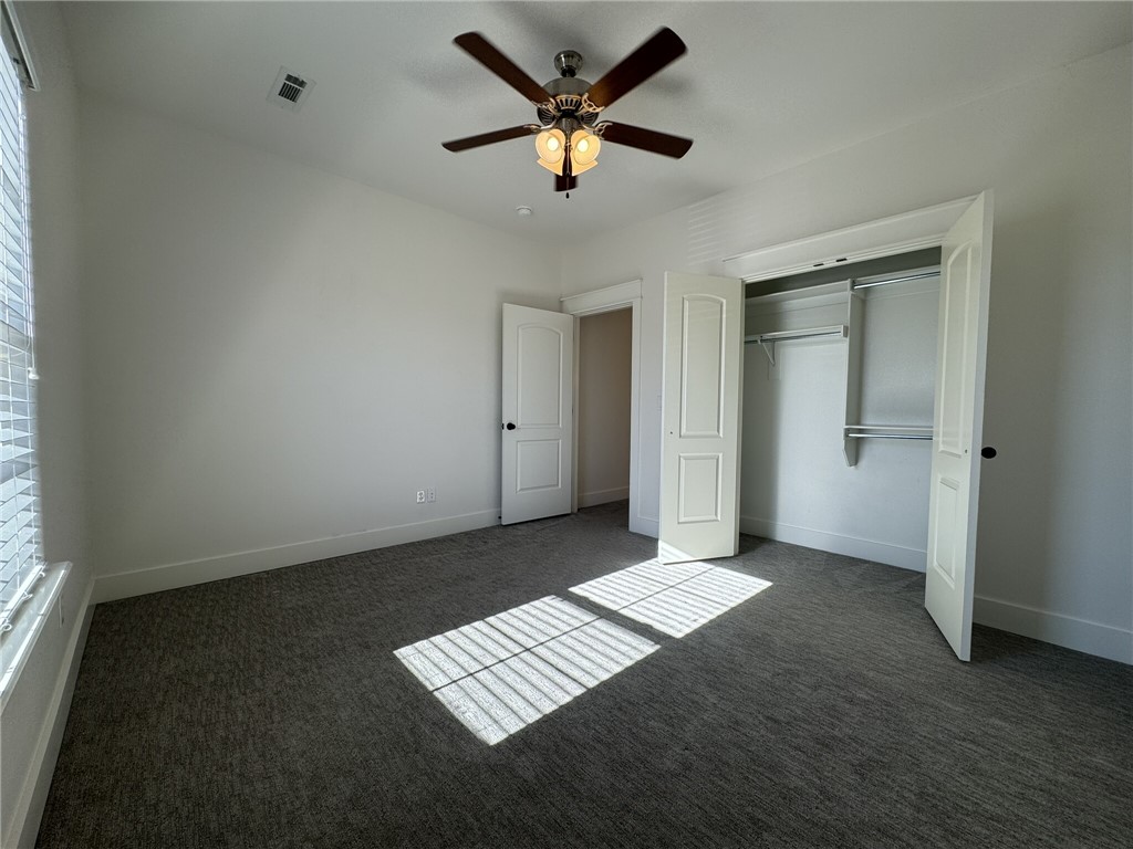 Pinnacle Town Homes Rogers - Residential Lease