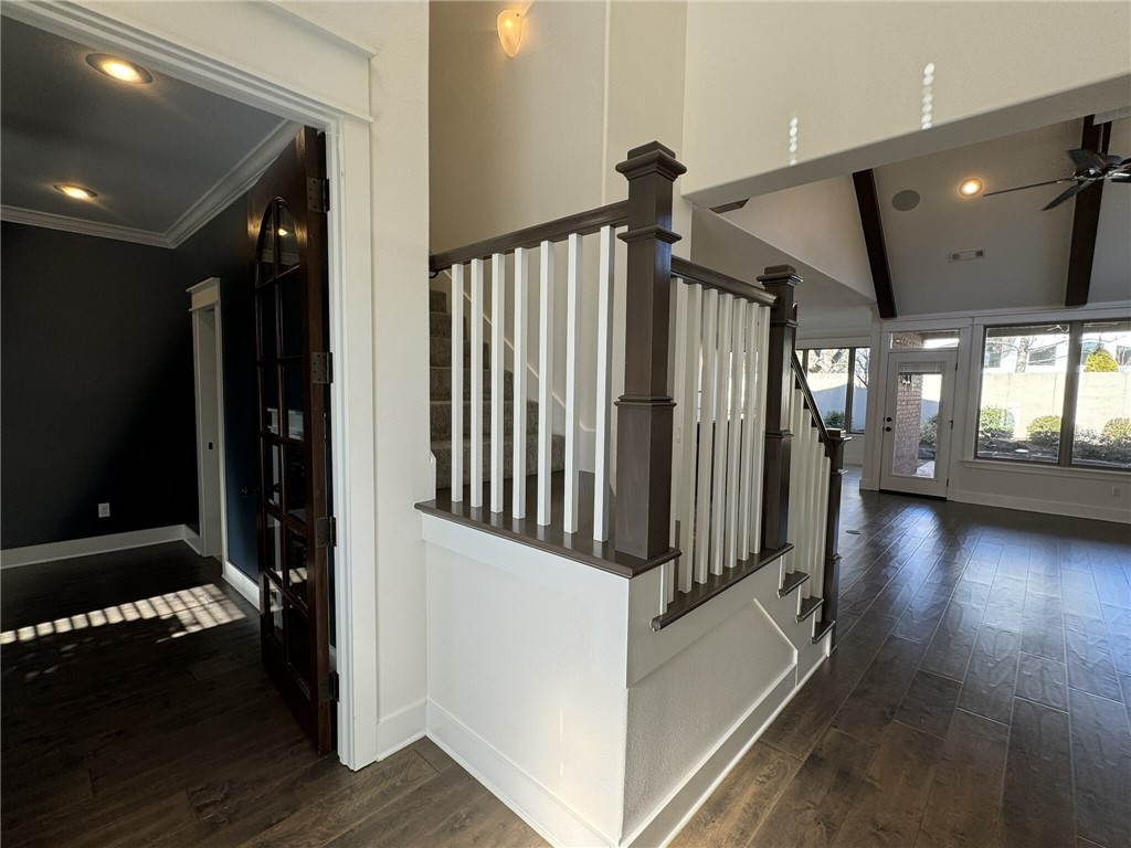 Pinnacle Town Homes Rogers - Residential Lease