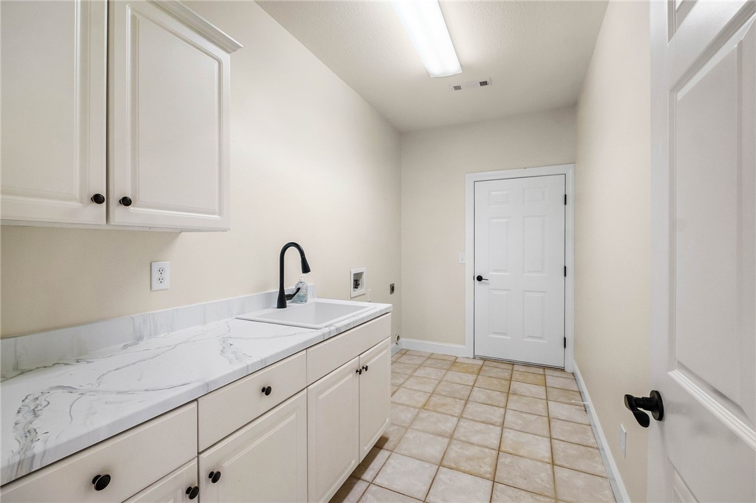 Southwind Terrace Ph Iii - Residential