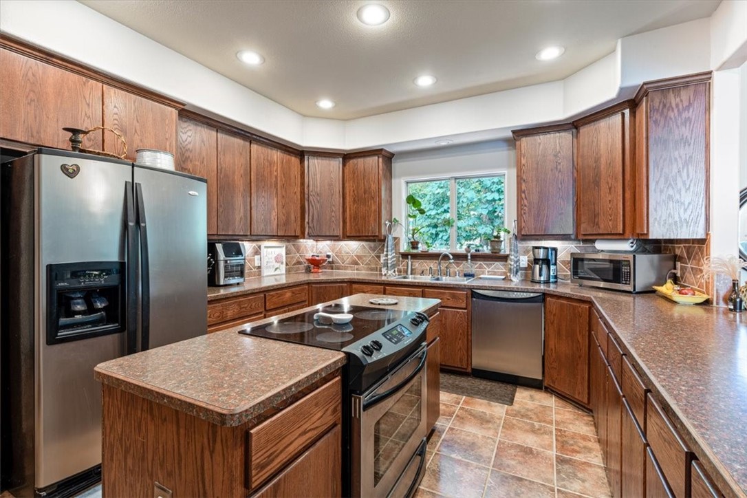 Berkshire Sub Bvv - Residential