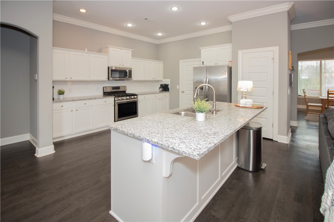 Saddle Brook - Residential